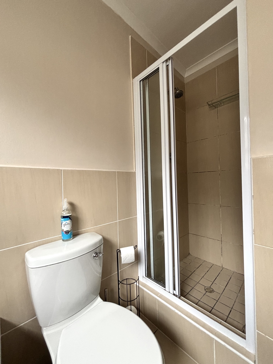 2 Bedroom Property for Sale in Parklands North Western Cape